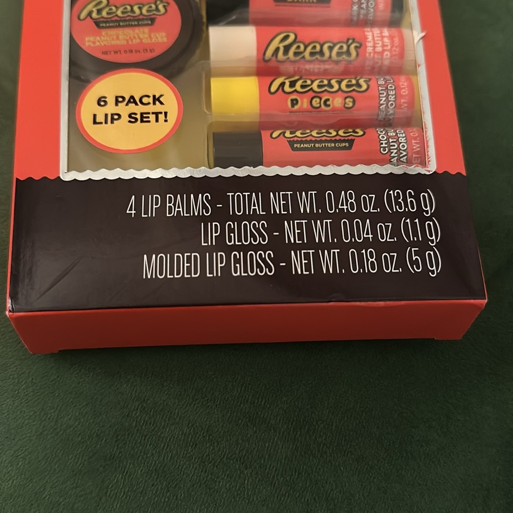 NWT Reese’s Lip Set - Picture 3 of 4